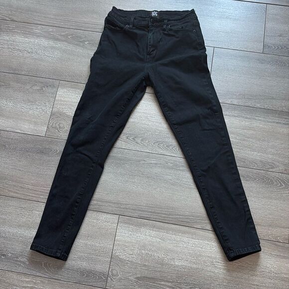 SM140 BDG high waisted cropped jeans - Picture 1 of 9